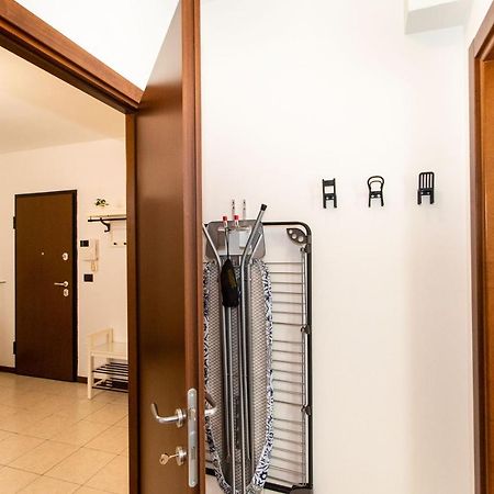 Come Casa Like Home Apartment With Parking Torino Exterior foto