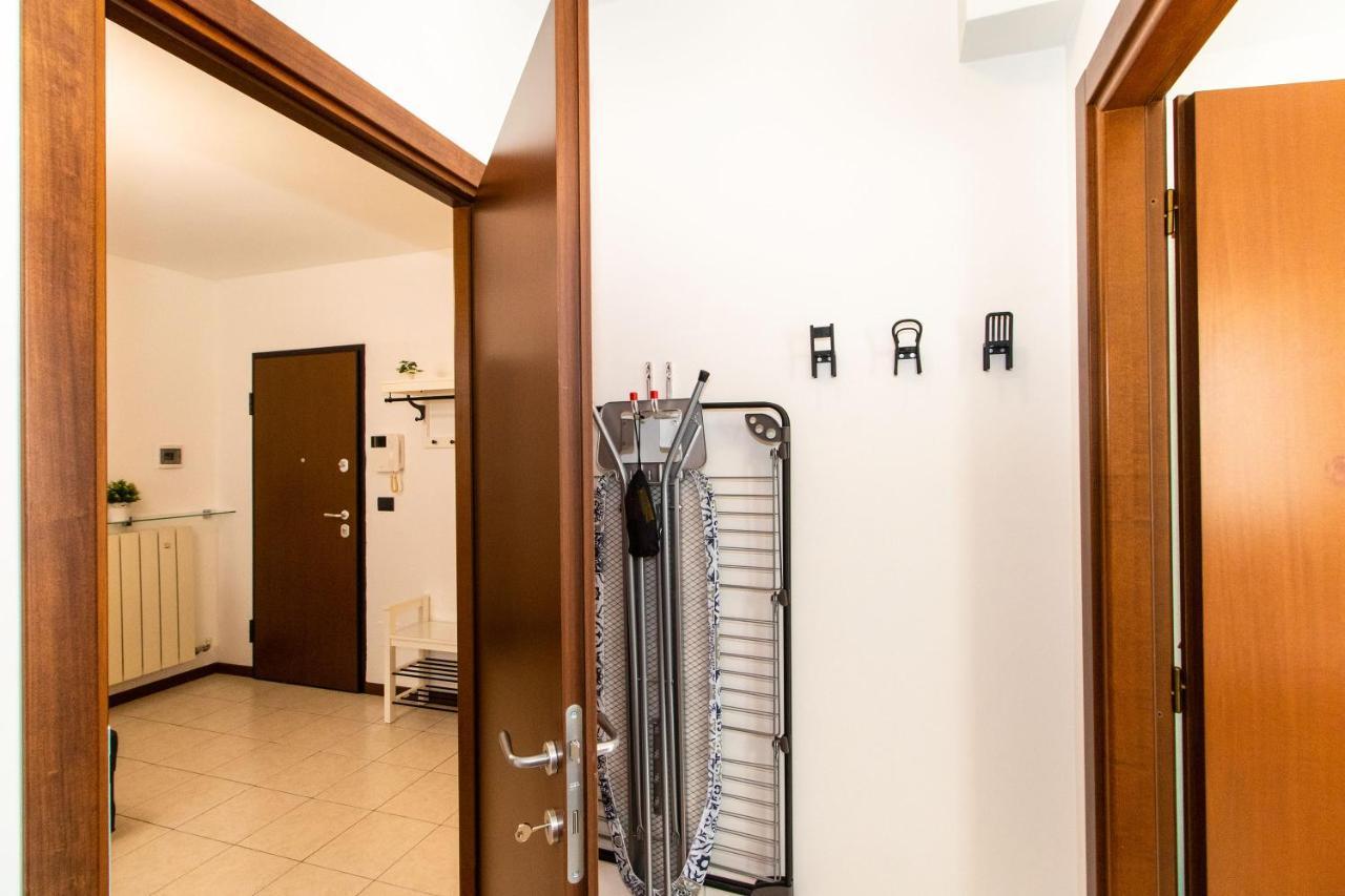 Come Casa Like Home Apartment With Parking Torino Exterior foto