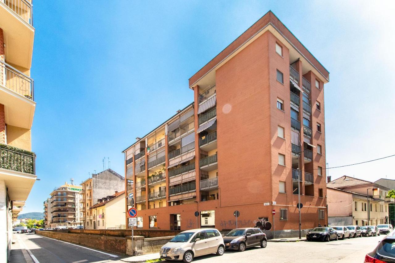 Come Casa Like Home Apartment With Parking Torino Exterior foto