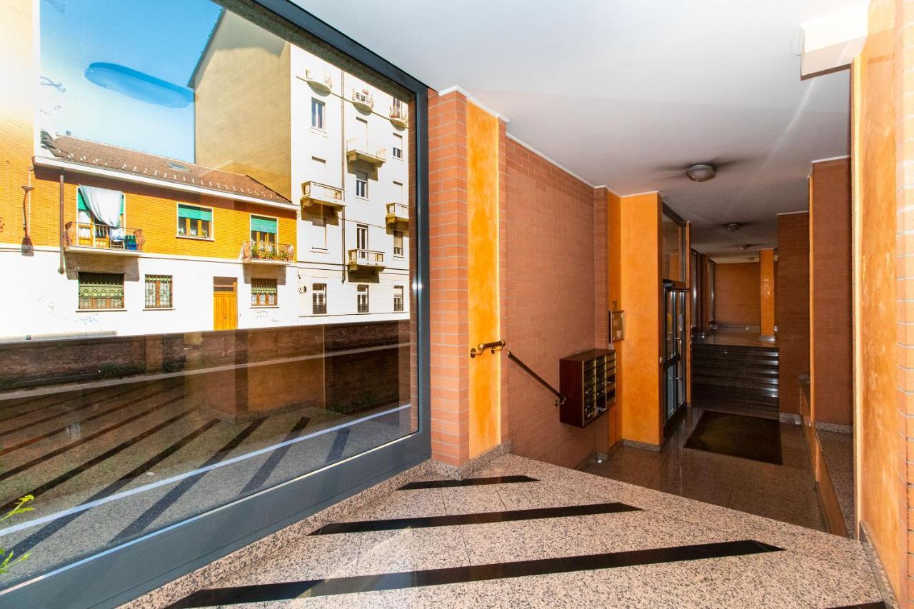 Come Casa Like Home Apartment With Parking Torino Exterior foto