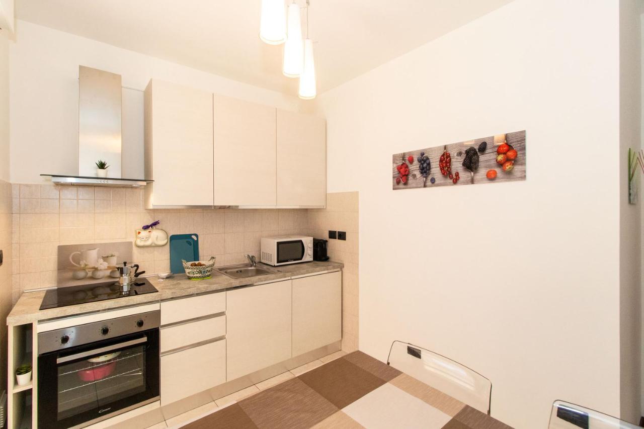 Come Casa Like Home Apartment With Parking Torino Exterior foto