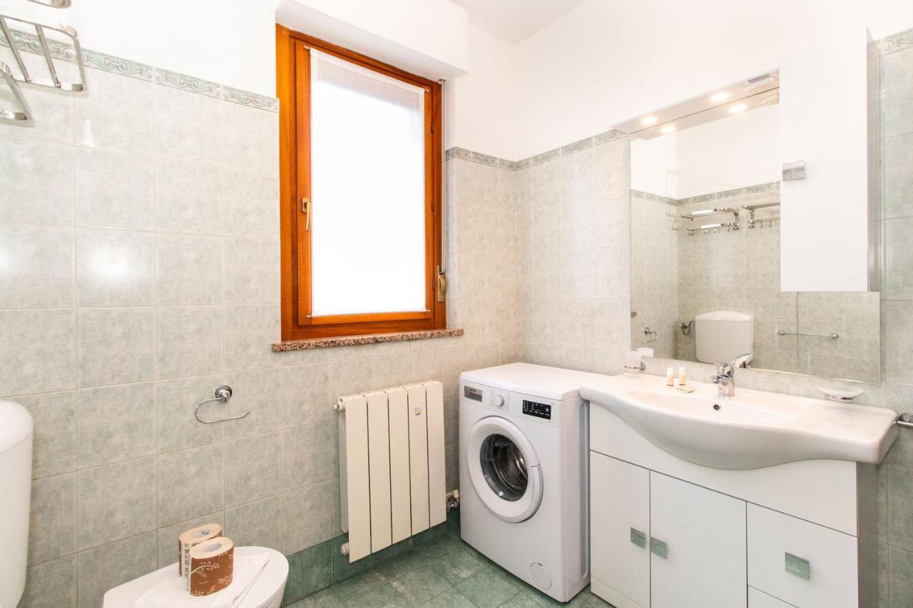Come Casa Like Home Apartment With Parking Torino Exterior foto