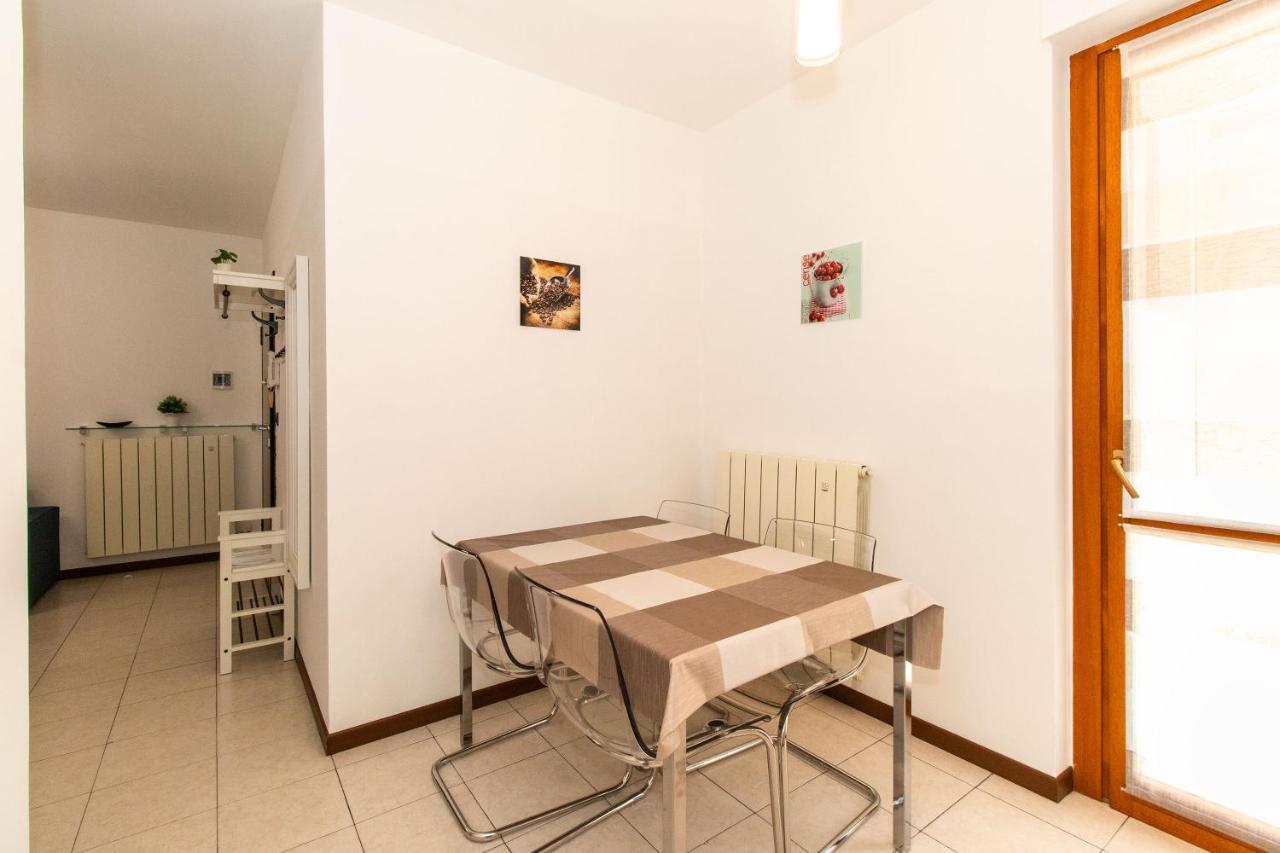 Come Casa Like Home Apartment With Parking Torino Exterior foto