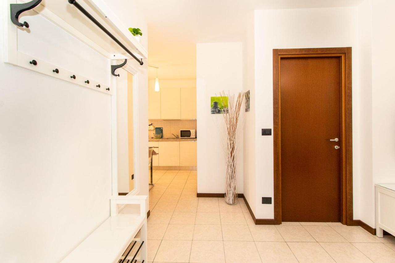 Come Casa Like Home Apartment With Parking Torino Exterior foto